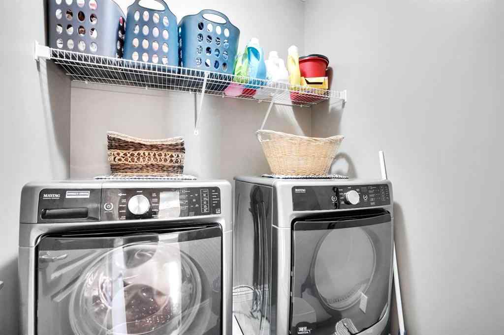 MLS® A2268032 - 172 Seagreen Way  in West Creek Chestermere, Residential