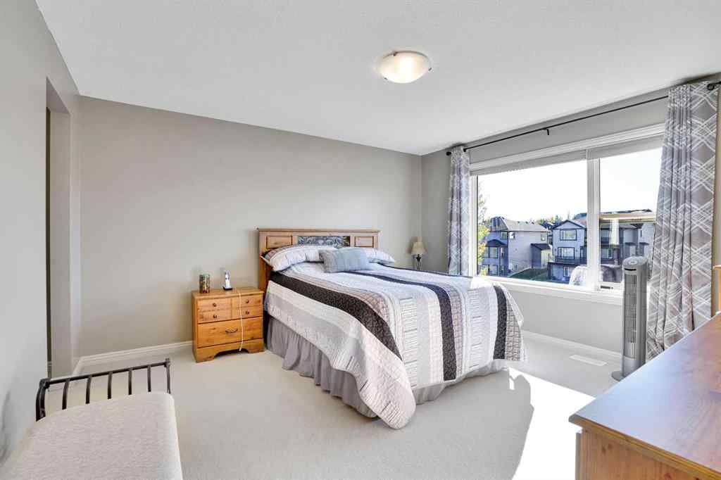 MLS® A2268032 - 172 Seagreen Way  in West Creek Chestermere, Residential