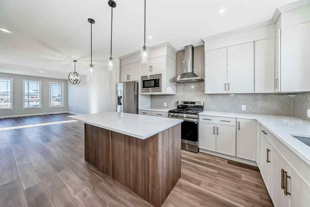 MLS® A2268036 - 1001 Reynolds Crescent SW in Coopers Crossing Airdrie, Residential