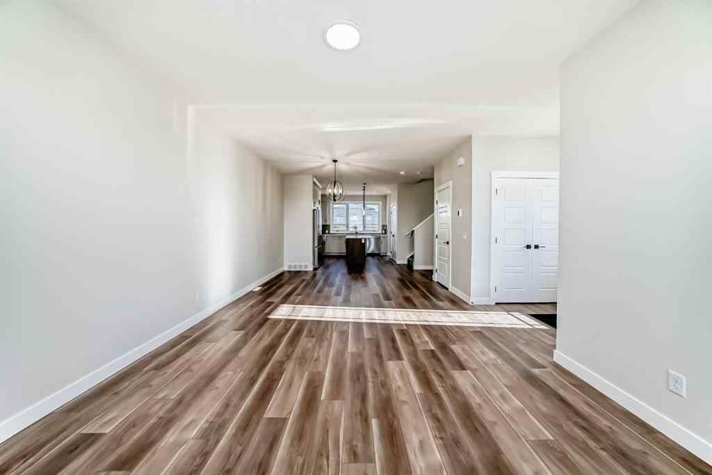 MLS® A2268036 - 1001 Reynolds Crescent SW in Coopers Crossing Airdrie, Residential