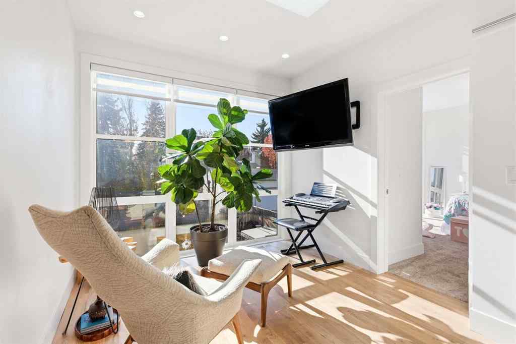 MLS® A2268037 - 411 47 Avenue SW in Elboya Calgary, Residential