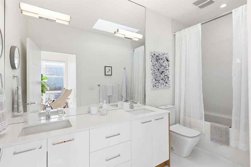 MLS® A2268037 - 411 47 Avenue SW in Elboya Calgary, Residential