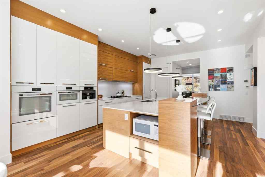 MLS® A2268037 - 411 47 Avenue SW in Elboya Calgary, Residential