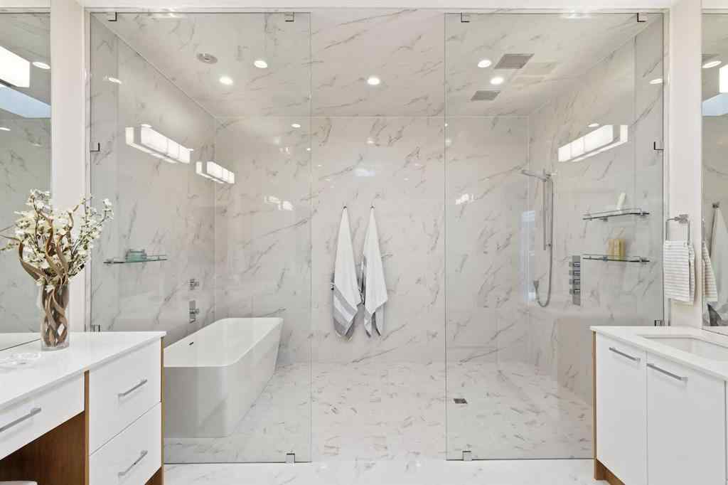 MLS® A2268037 - 411 47 Avenue SW in Elboya Calgary, Residential