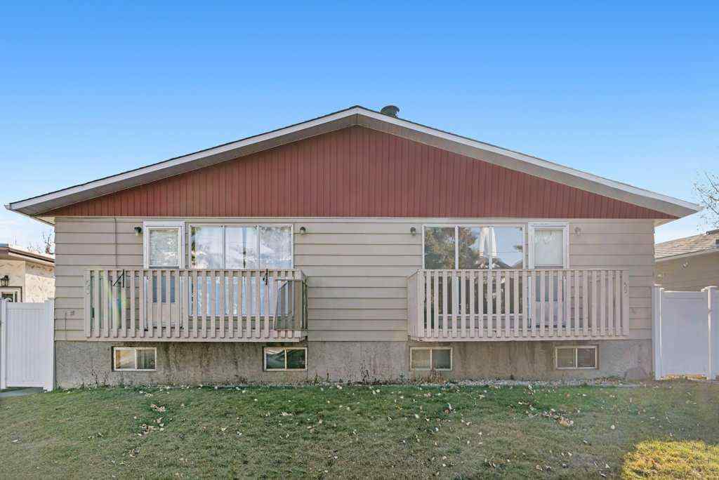 MLS® A2268038 - 53,55 Dovercliffe Way SE in Dover Calgary, Residential