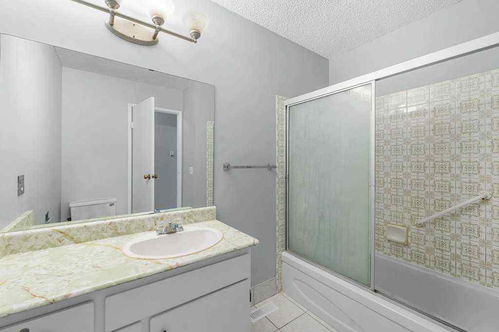 MLS® A2268038 - 53,55 Dovercliffe Way SE in Dover Calgary, Residential