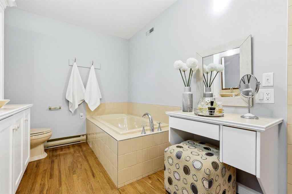 MLS® A2268039 - 723 Willamette Drive SE in Willow Park Calgary, Residential