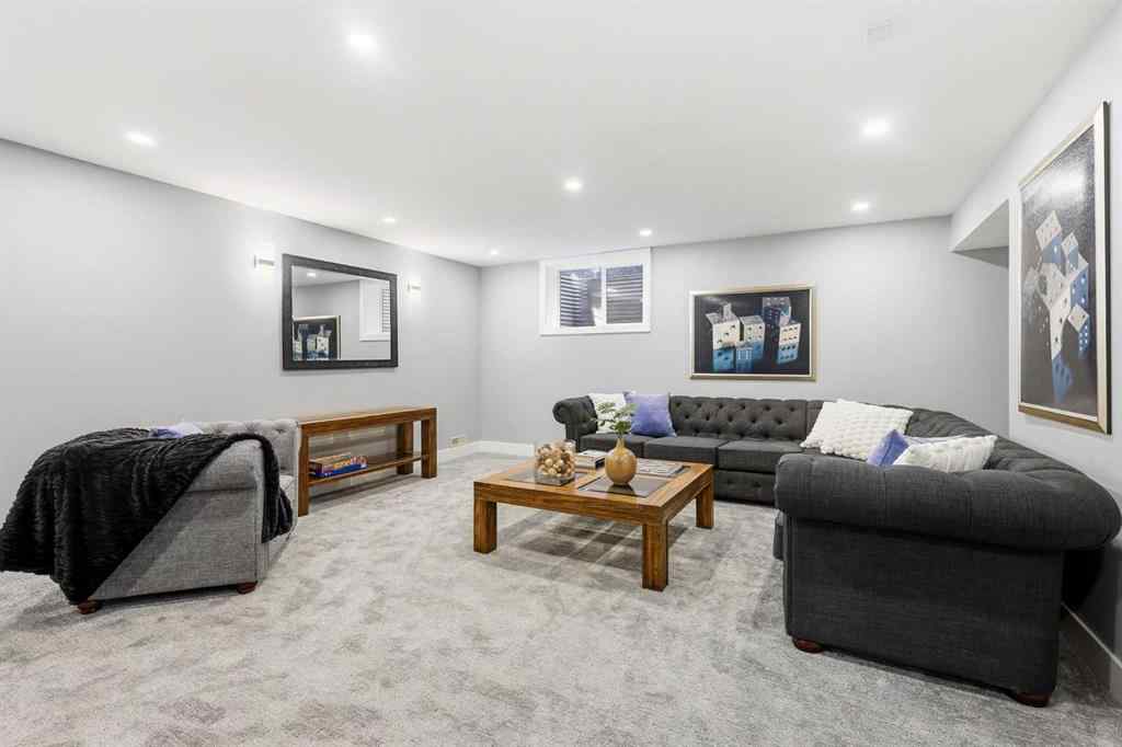 MLS® A2268039 - 723 Willamette Drive SE in Willow Park Calgary, Residential