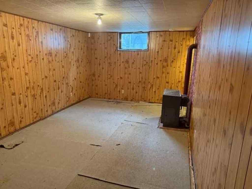 MLS® A2268041 - 677 7 Avenue E in Riverview Park Drumheller, Residential