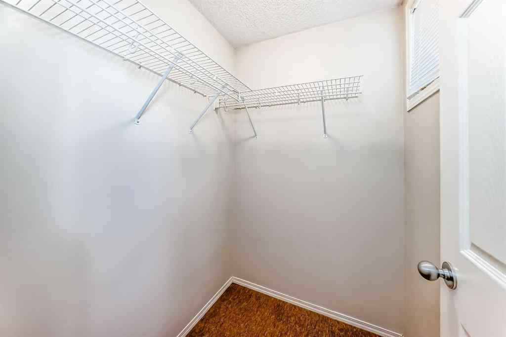 MLS® A2268042 - 205 Panora Close NW in Panorama Hills Calgary, Residential