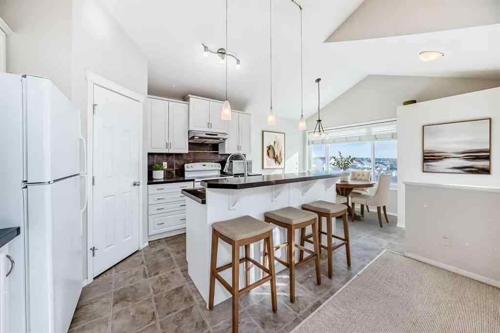 MLS® A2268042 - 205 Panora Close NW in Panorama Hills Calgary, Residential