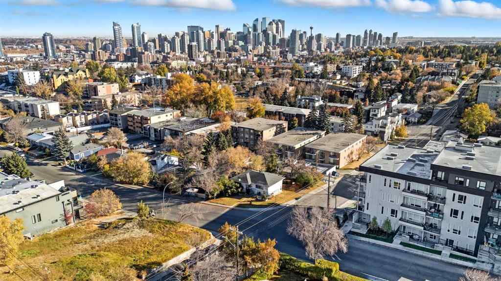 MLS® A2268043 - 2524 17a Street  in Bankview Calgary, Residential