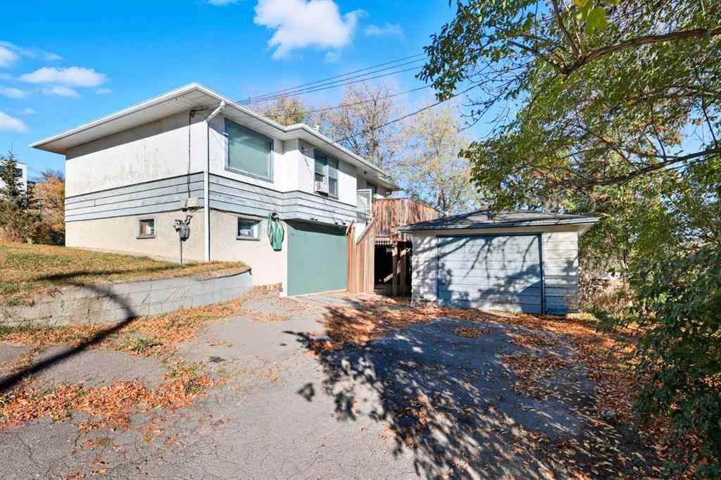 MLS® A2268043 - 2524 17a Street  in Bankview Calgary, Residential