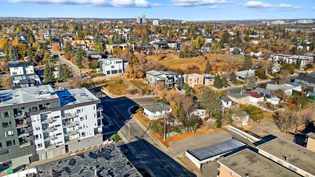 MLS® A2268043 - 2524 17a Street  in Bankview Calgary, Residential