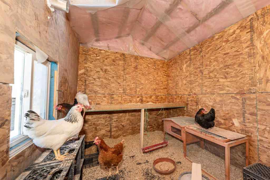 MLS® A2268045 - 263140 Butte Hills Way  in Butte Hills Rural Rocky View County, Residential