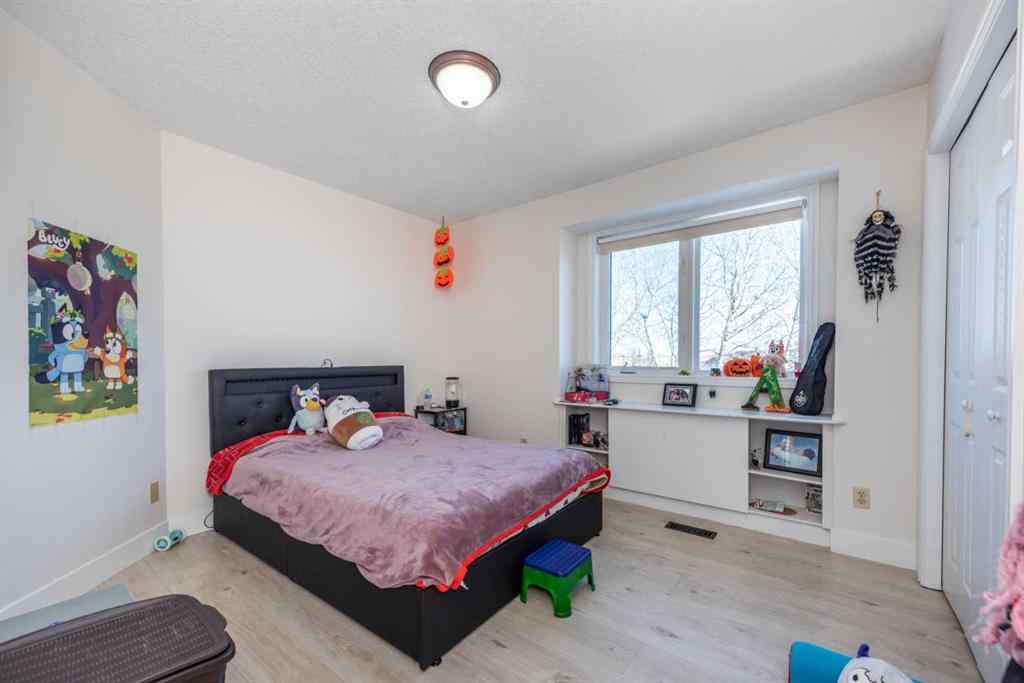 MLS® A2268045 - 263140 Butte Hills Way  in Butte Hills Rural Rocky View County, Residential