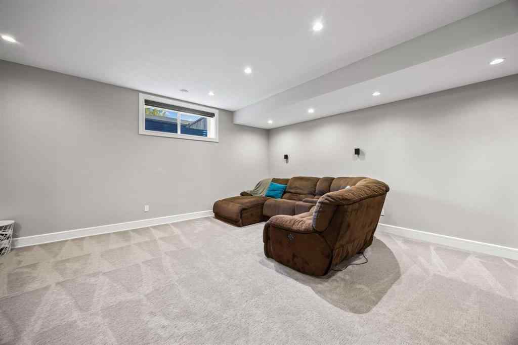 MLS® A2268047 - 1906 22 Avenue NW in Banff Trail Calgary, Residential