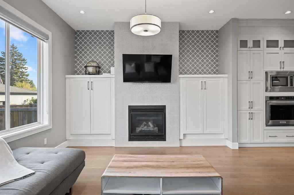 MLS® A2268047 - 1906 22 Avenue NW in Banff Trail Calgary, Residential