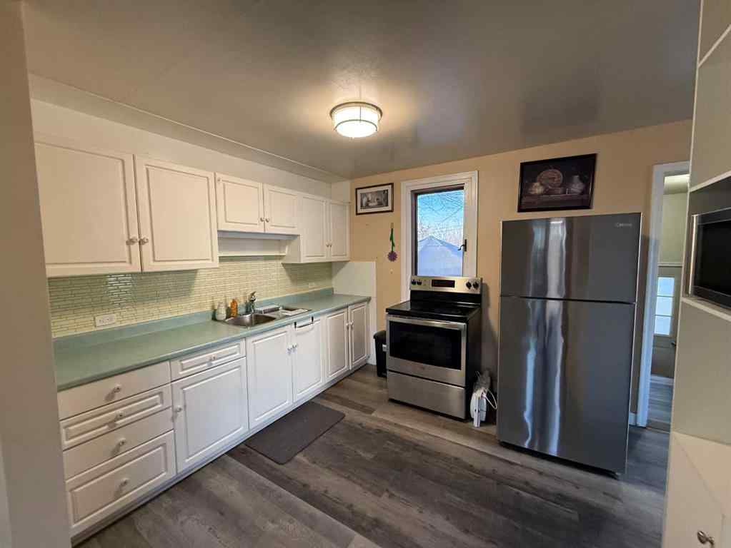 MLS® A2268050 - 10118 106 Avenue  in South End Peace River, Residential