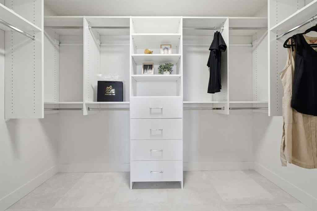 MLS® A2268052 - 11 Rowmont Gardens NW in Haskayne Calgary, Residential