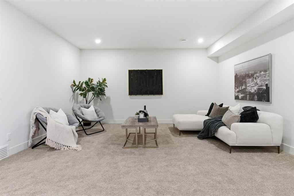 MLS® A2268052 - 11 Rowmont Gardens NW in Haskayne Calgary, Residential