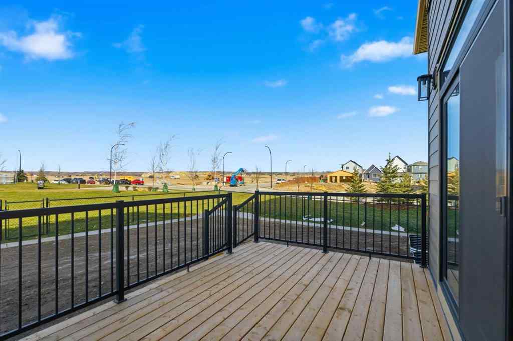 MLS® A2268052 - 11 Rowmont Gardens NW in Haskayne Calgary, Residential