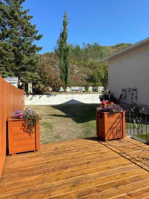 MLS® A2268053 - 11409 103 Street Street  in Riverview Peace River, Residential