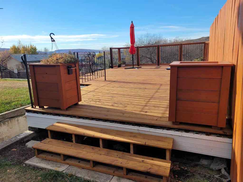 MLS® A2268053 - 11409 103 Street Street  in Riverview Peace River, Residential