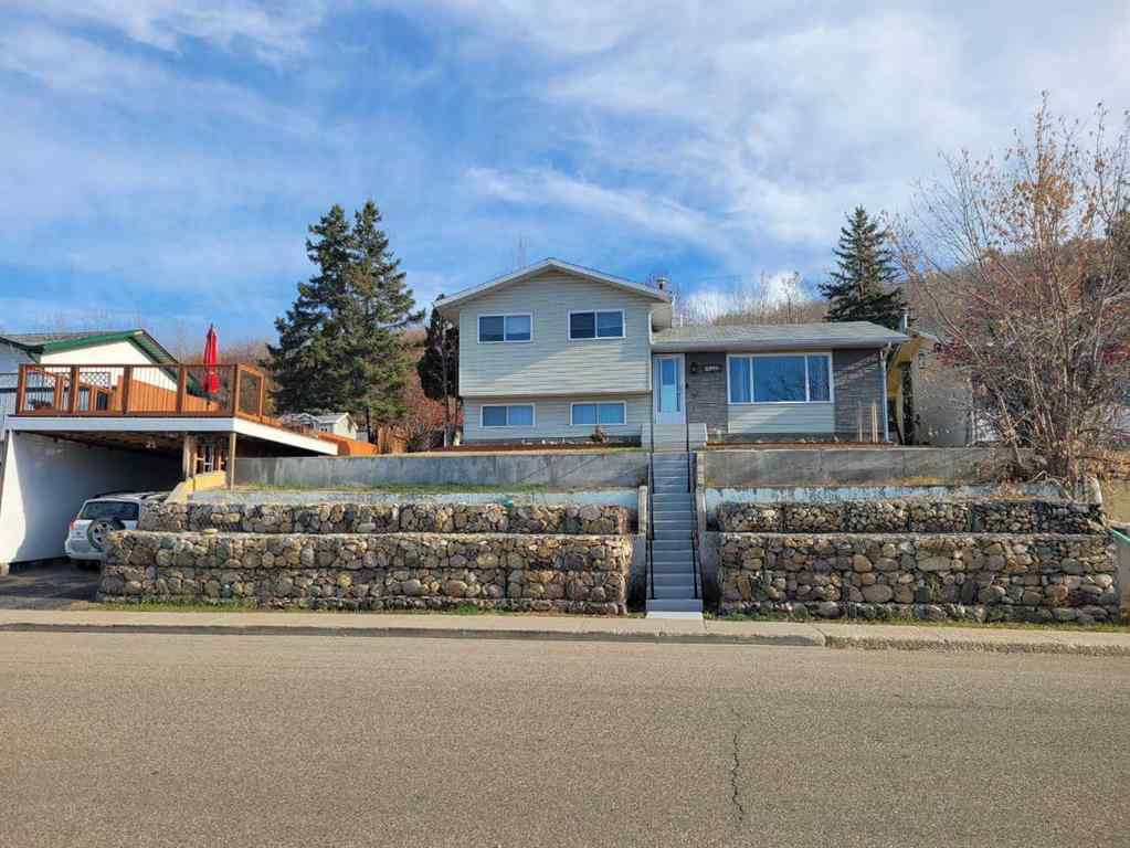 MLS® A2268053 - 11409 103 Street Street  in Riverview Peace River, Residential