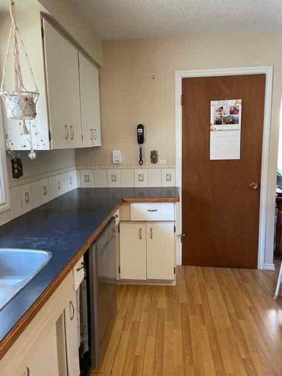 MLS® A2268053 - 11409 103 Street Street  in Riverview Peace River, Residential