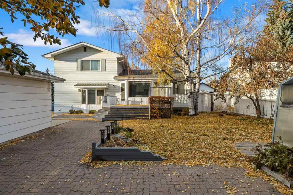 MLS® A2268066 - 3375 Breton Close NW in Brentwood Calgary, Residential