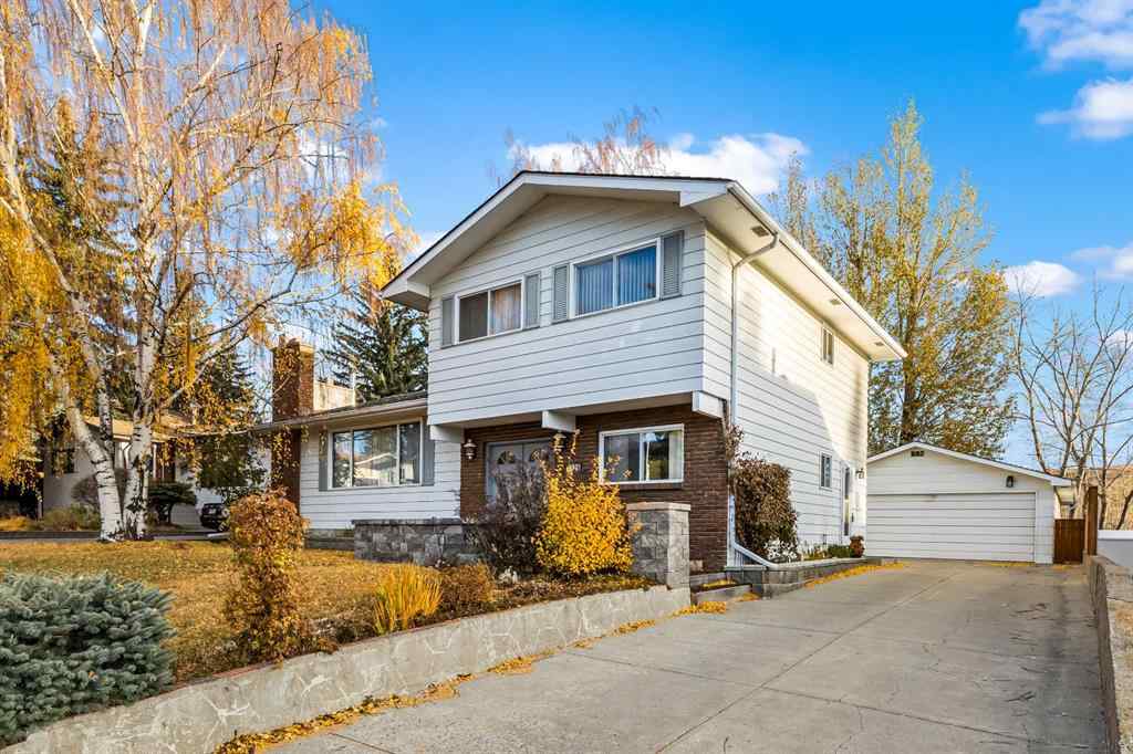 MLS® A2268066 - 3375 Breton Close NW in Brentwood Calgary, Residential