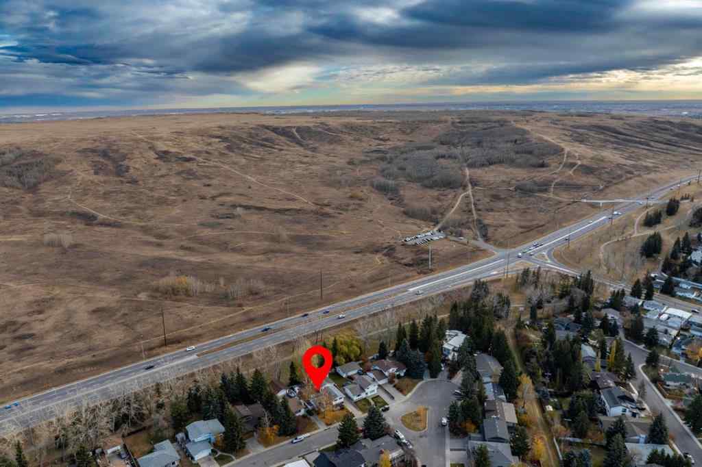 MLS® A2268066 - 3375 Breton Close NW in Brentwood Calgary, Residential