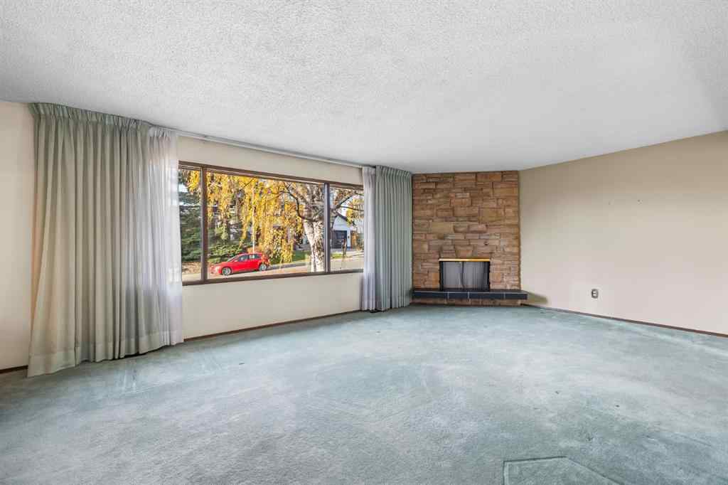 MLS® A2268066 - 3375 Breton Close NW in Brentwood Calgary, Residential