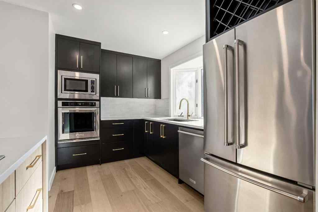 MLS® A2268072 - 4703 40 Avenue SW in Glamorgan Calgary, Residential
