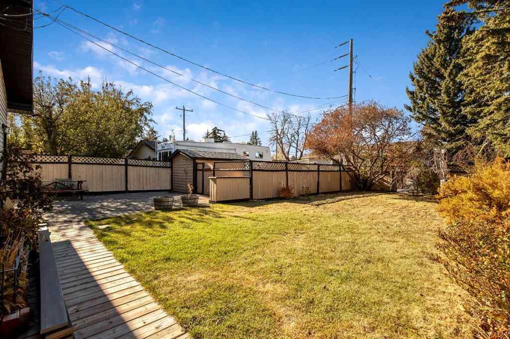 MLS® A2268072 - 4703 40 Avenue SW in Glamorgan Calgary, Residential