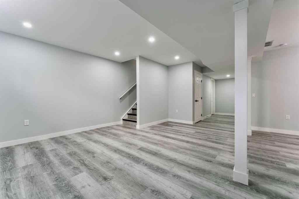 MLS® A2268073 - 276 Fairways Bay NW in Fairways Airdrie, Residential