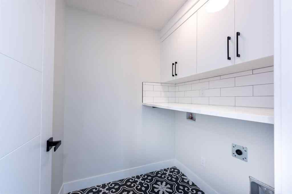 MLS® A2268074 - 22 Cimarron Estates Gate  in Cimarron Estates Okotoks, Residential