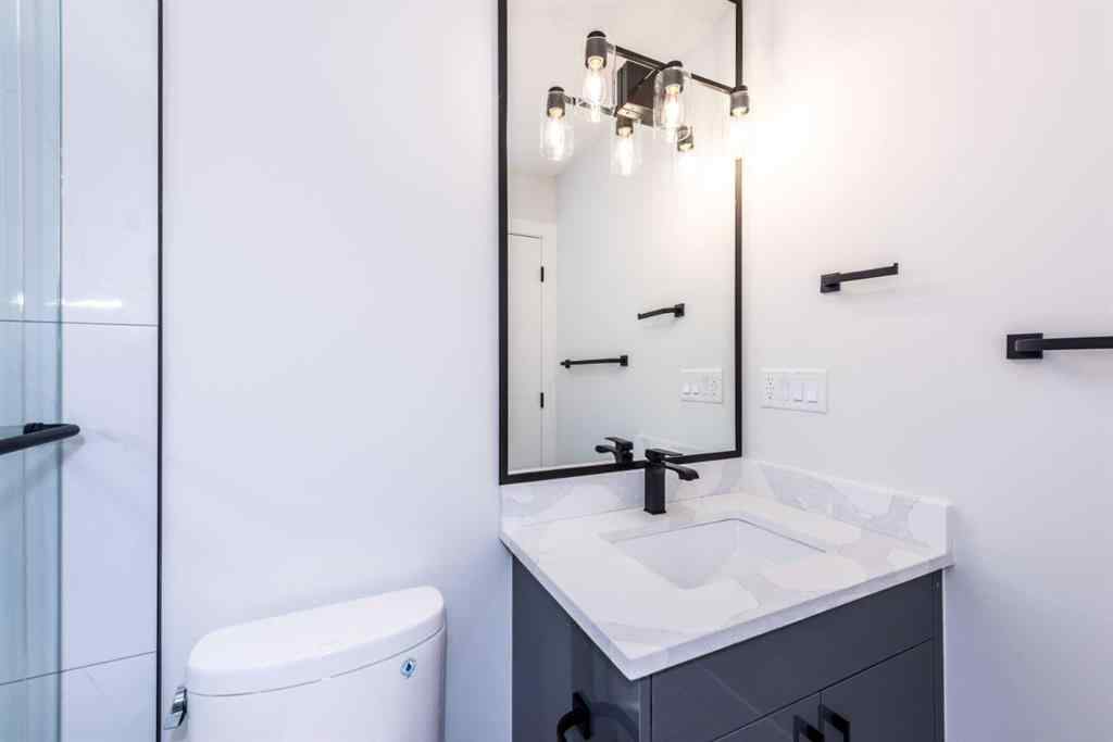 MLS® A2268074 - 22 Cimarron Estates Gate  in Cimarron Estates Okotoks, Residential