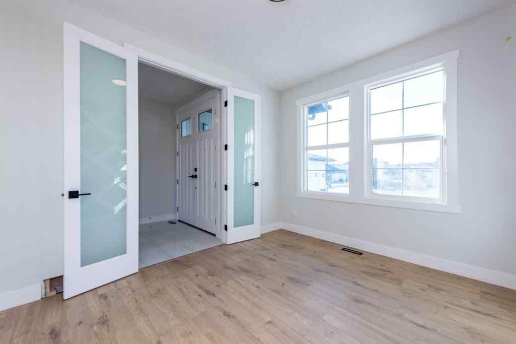 MLS® A2268074 - 22 Cimarron Estates Gate  in Cimarron Estates Okotoks, Residential