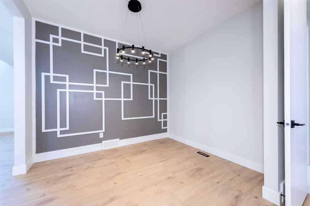 MLS® A2268074 - 22 Cimarron Estates Gate  in Cimarron Estates Okotoks, Residential