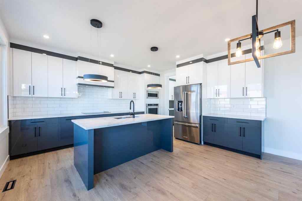 MLS® A2268074 - 22 Cimarron Estates Gate  in Cimarron Estates Okotoks, Residential