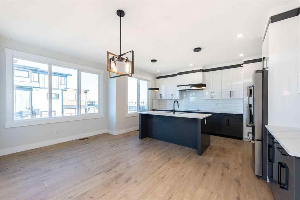 MLS® A2268074 - 22 Cimarron Estates Gate  in Cimarron Estates Okotoks, Residential