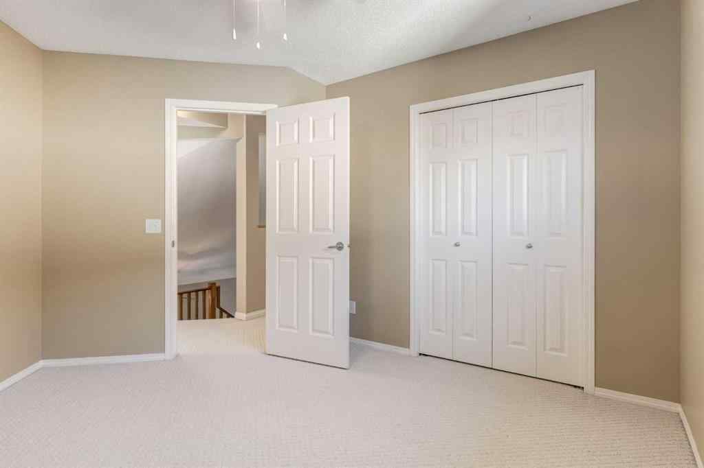 MLS® A2268081 - 1880 Thornbird Road SE in Thorburn Airdrie, Residential