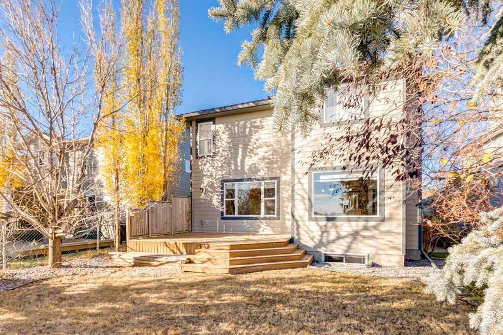MLS® A2268081 - 1880 Thornbird Road SE in Thorburn Airdrie, Residential