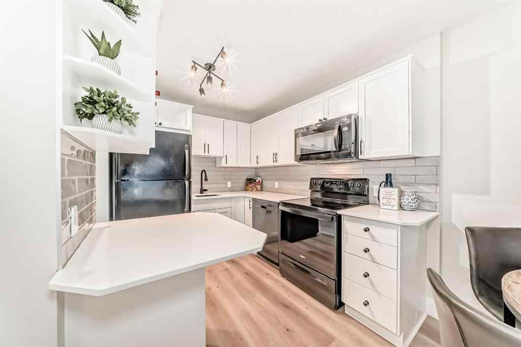 MLS® A2268082 - Unit #201 835 18 Avenue SW in Lower Mount Royal Calgary, Residential