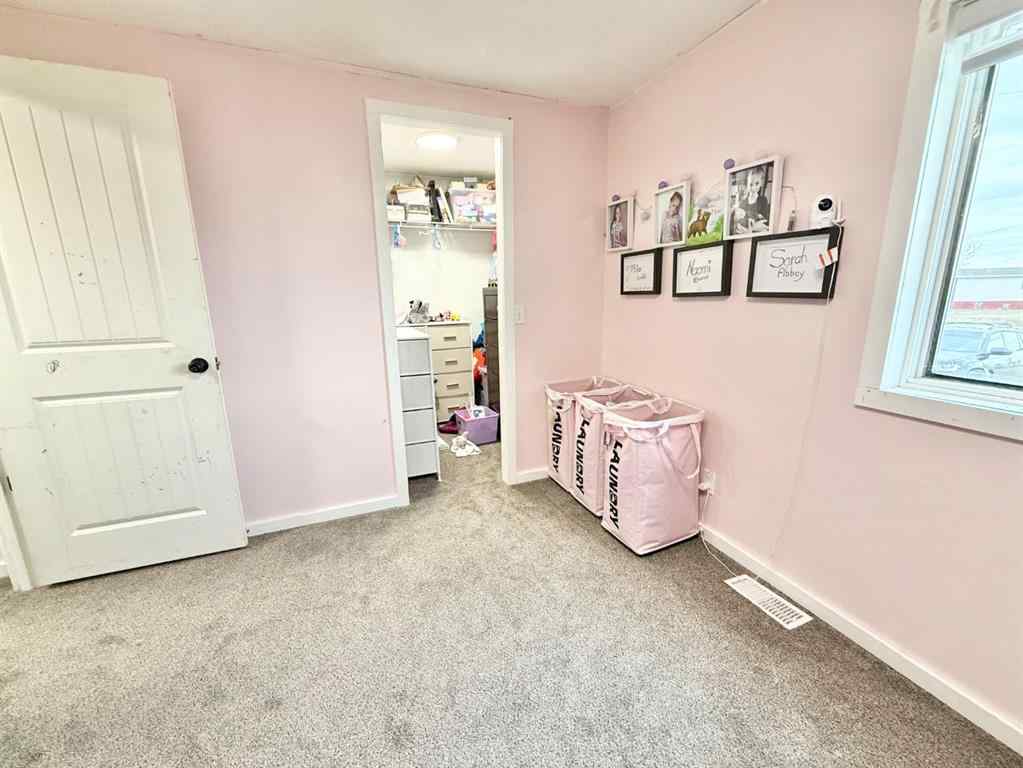 MLS® A2268083 - 11 Roseglen Drive  in NONE Rosemary, Residential