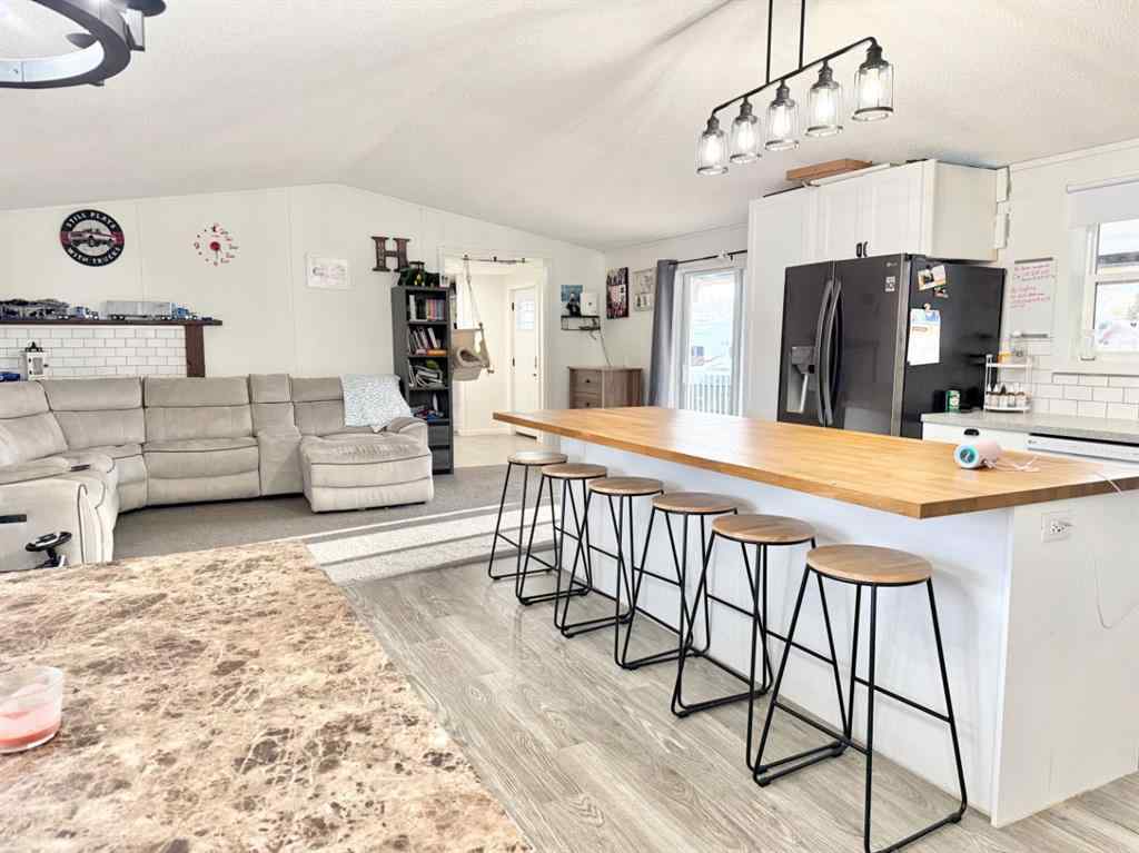 MLS® A2268083 - 11 Roseglen Drive  in NONE Rosemary, Residential