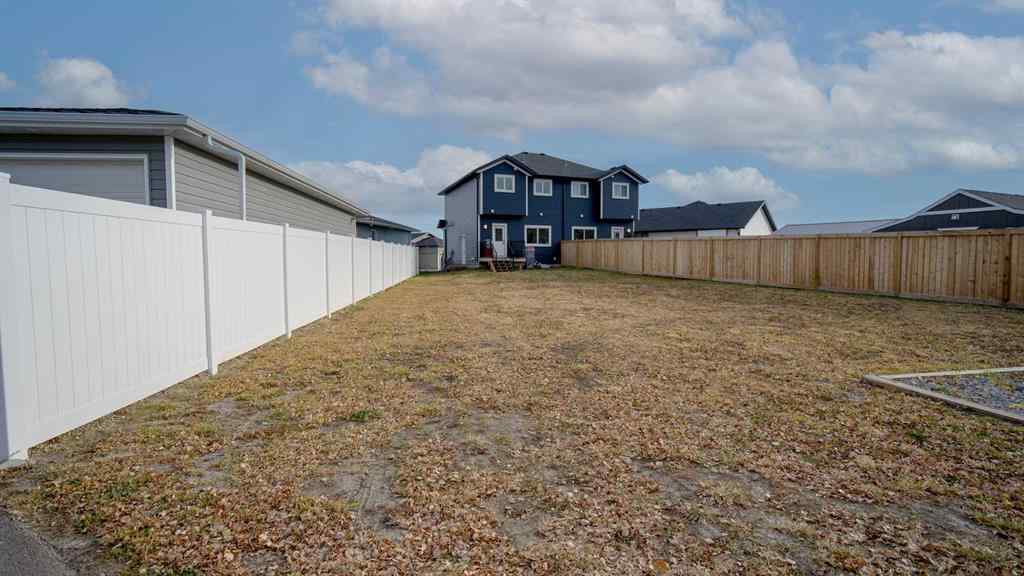 MLS® A2268086 - 103 Gray Close  in Grayhawk Sylvan Lake, Residential