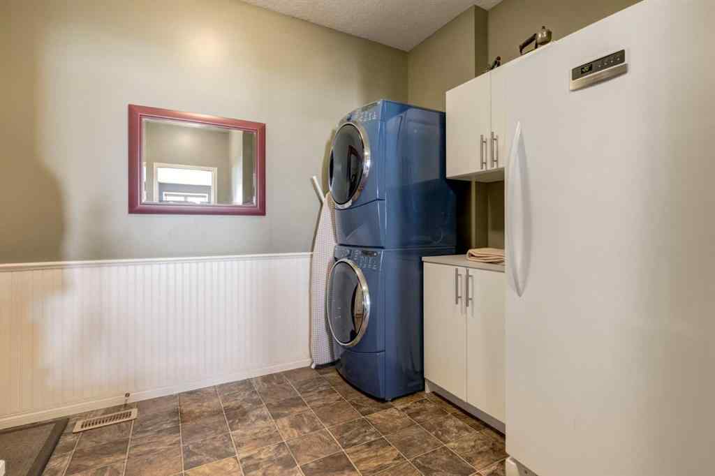 MLS® A2268089 - 569 Boulder Creek Circle SE in Boulder Creek Estates Langdon, Residential